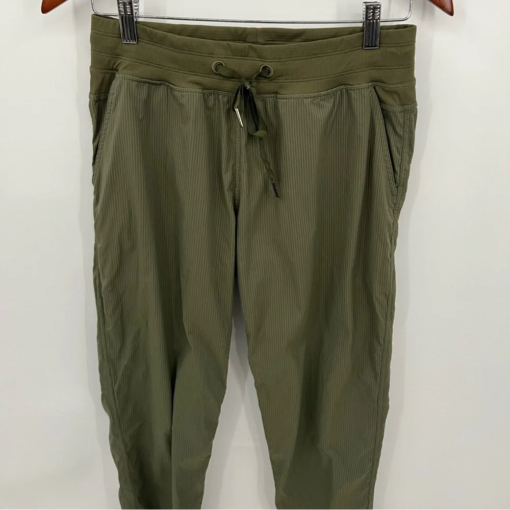 Zyia olive green trail joggers - Picture 4 of 7